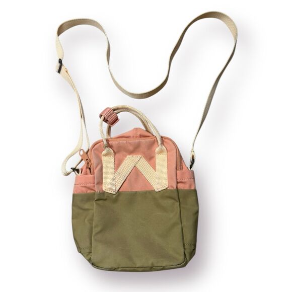 Fjallraven Kanken Art Sling Mini 7‎ L Backpack Peach Limited Edition - Picture 2 of 7